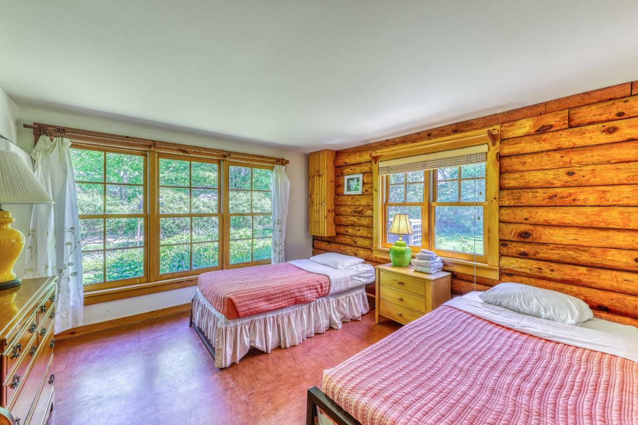 2 Bed 2 Bath Vacation Home In Charlotte Bagian luar foto